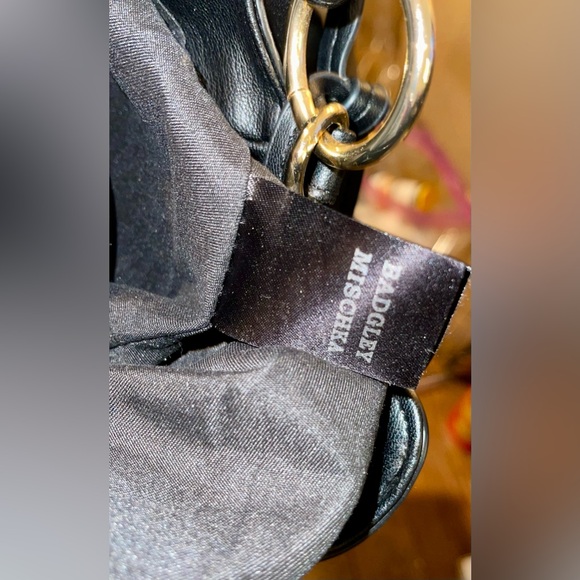 NWT (not attached) Badgley Mischka Vegan Leather Black Shoulder Bag - Picture 7 of 12